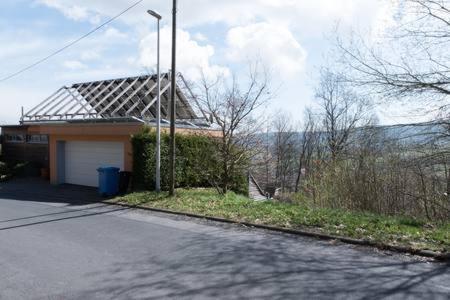 Rhoenhaus Mit Kreuzbergblick Bischofsheim an der Rhoen Luaran gambar